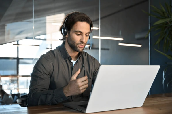 Contact Delo Truck Center